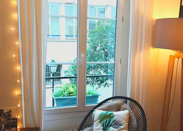 Charming 1 Bedroom In Upper Marais