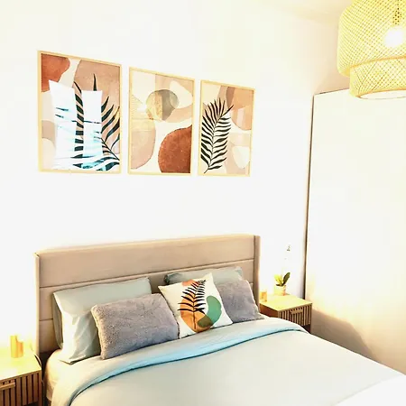 Charming 1 Bedroom In Upper Marais Parijs Buitenkant foto